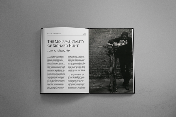 Richard Hunt: MONUMENTAL